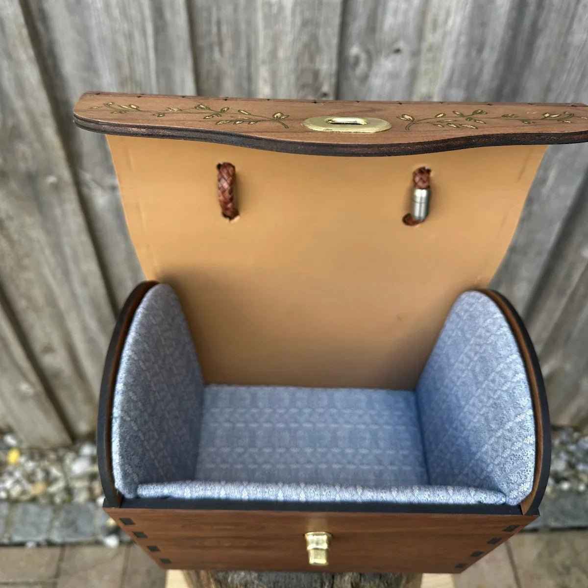 Hoizlisl Dirndltasche Nussbaum – Innenansicht