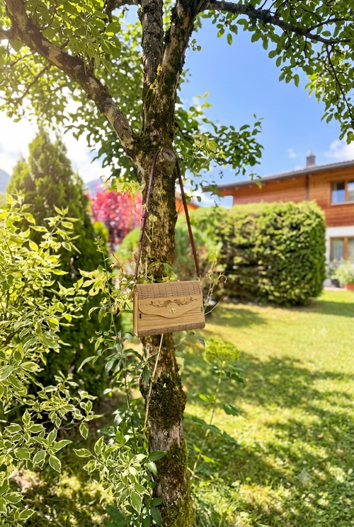 Dirndltasche aus Holz